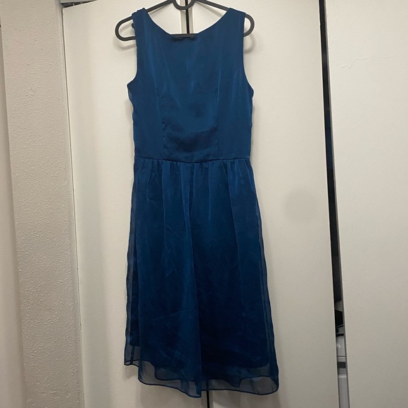 ❤️❤️ Blue Ruffle Knee Length Dress - Picture 2 of 3